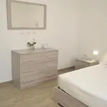 Toi * Brindisi