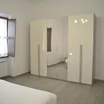 Toi *
